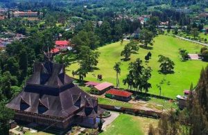 Home bukit kubu berastagi - traveling Karo