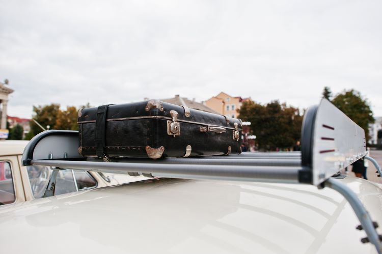 6 Tips Mengatur Bagasi Mobil Agar Muat Banyak Barang tips mengatur bagasi mobil agar muat banyak