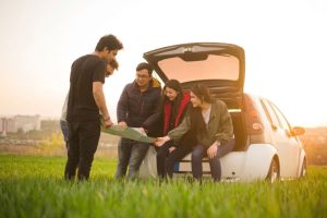 Tips Liburan Hemat dengan Sewa Mobil