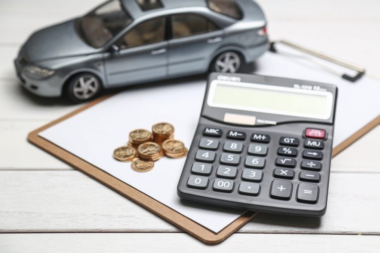 Sewa Mobil VS Taksi Online Saat Liburan di Medan